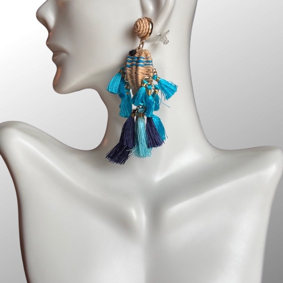 🌸NWT Lilly Pulitzer Fishy Kiss Earrings - Picture 2 of 4